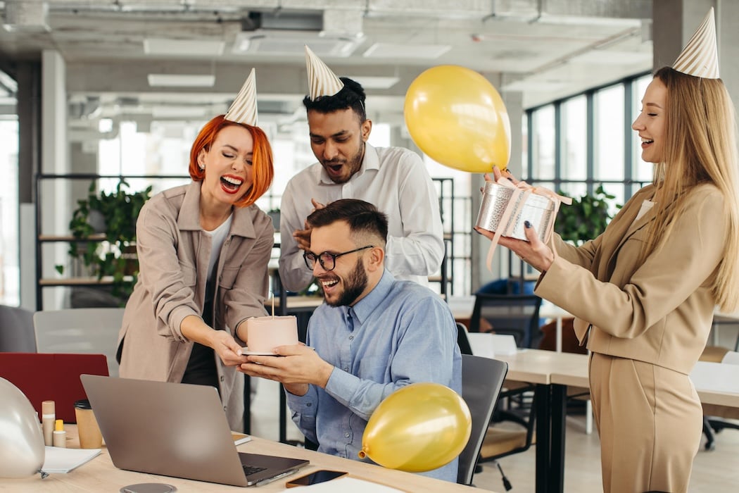 How Birthday Reminders Foster a More Connected Workplace