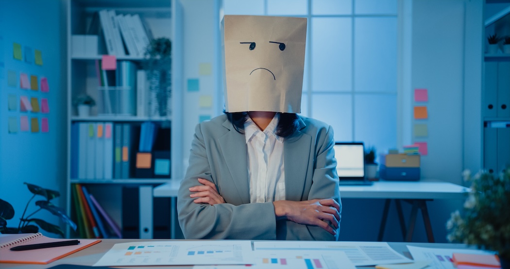 How Lack of Recognition Impacts Employee Morale and Performance